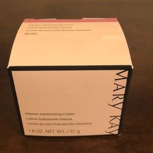 Mary Kay Intense Moisturizing Cream